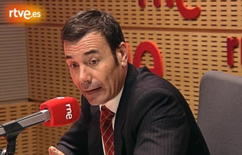 Gómez acusa a Aguirre, Gallardón y Rajoy de "dispararse" entre sí por el "poder en el PP"