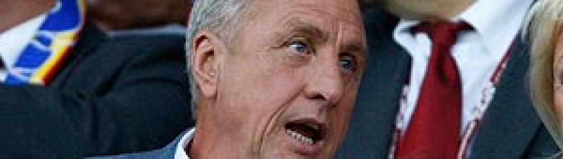 Cataluña recupera a Cruyff para los banquillos