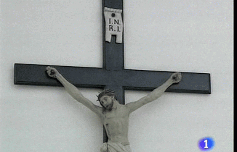 El Vaticano critica que se prefieran las calabazas a los crucifijos