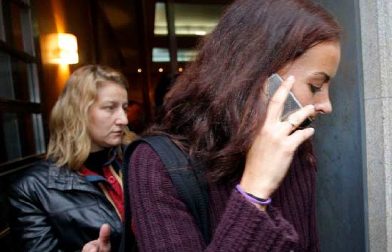 Los familiares del 'Alakrana' rechazan una intervención militar y ven al Gobierno "perdido"