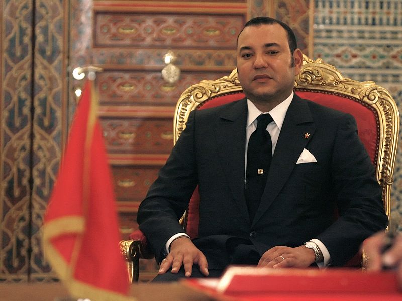 Mohamed VI llama a "afrontar la escalada bélica" de los adversarios de Marruecos