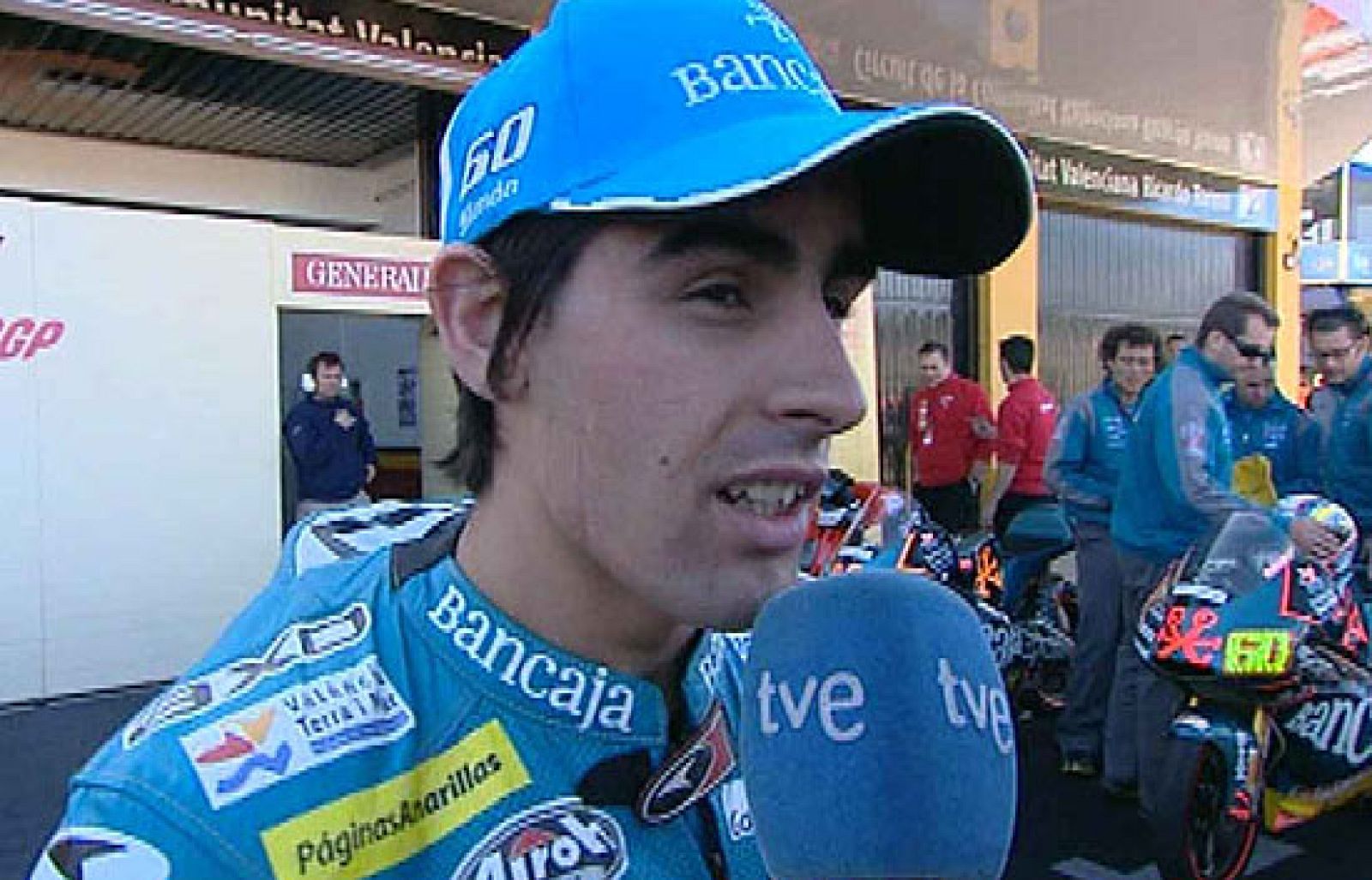 Julian Simón ha analizado la victoria con la que ha cerrado la temporada. Pol Espargaró, Joan Olivé y Bradley Smith también han expresado sus opiniones sobre la carrera de Cheste.