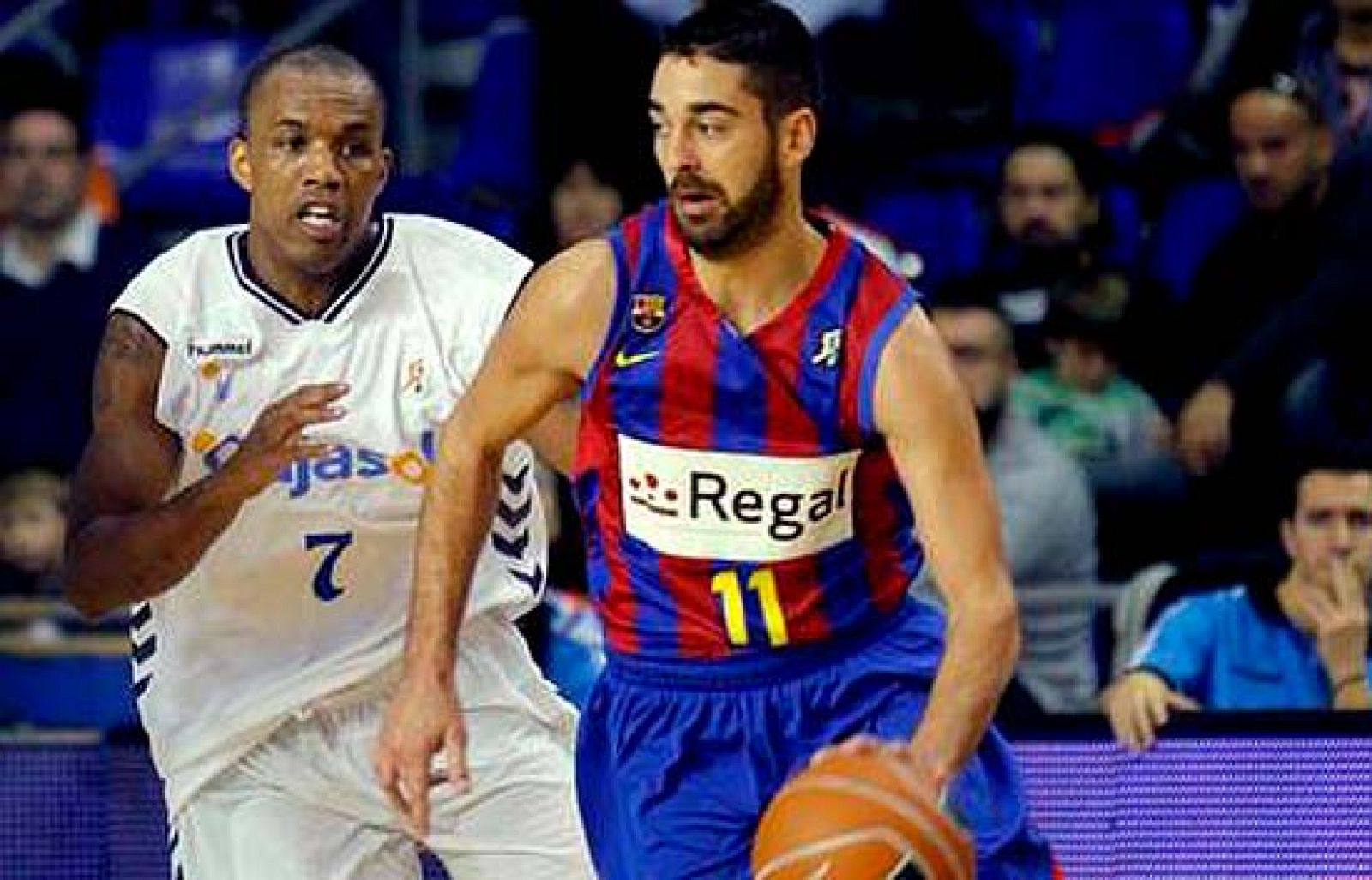 Regal Barcelona 76 - 67 Cajasol - Baloncesto en RTVE | Ver