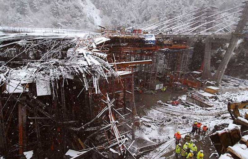 Los cuatro cadáveres aún sepultados en Andorra serán rescatados este lunes