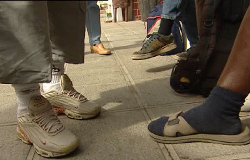 La crisis dispara un 41% las peticiones de ayuda a Cáritas para comida y vivienda hasta junio