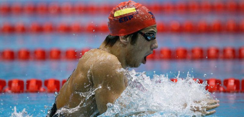 Melquiades Álvarez, récord de Europa en 200 braza en piscina corta
