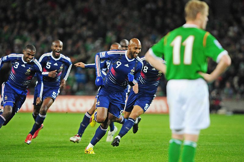 Un gol de Anelka para un triste resultado