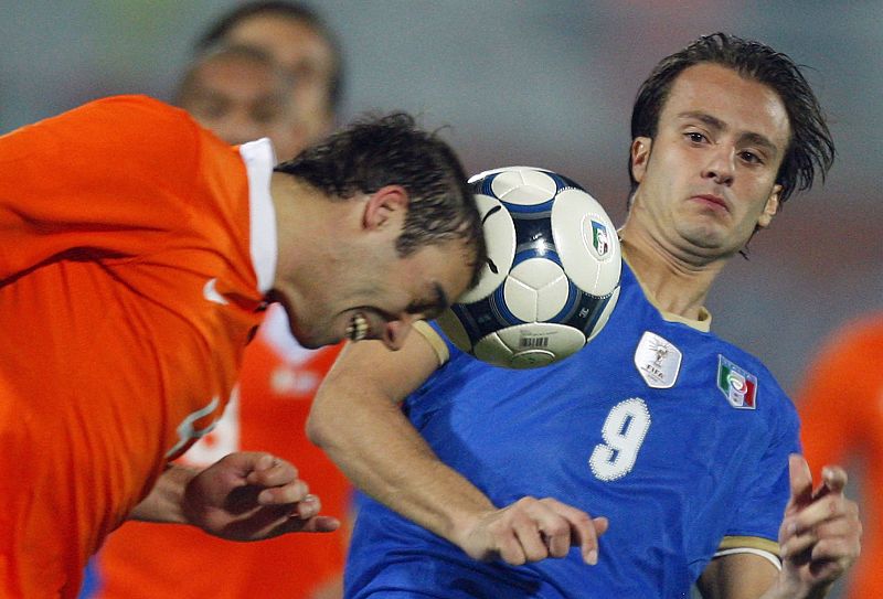 Italia y Holanda empatan a nada en su amistoso