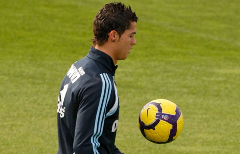 Ronaldo regresa a los entrenamientos y podría reaparecer ante el Zurich
