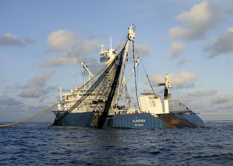 Los piratas anuncian la liberación del Alakrana tras el pago de más de dos millones de euros