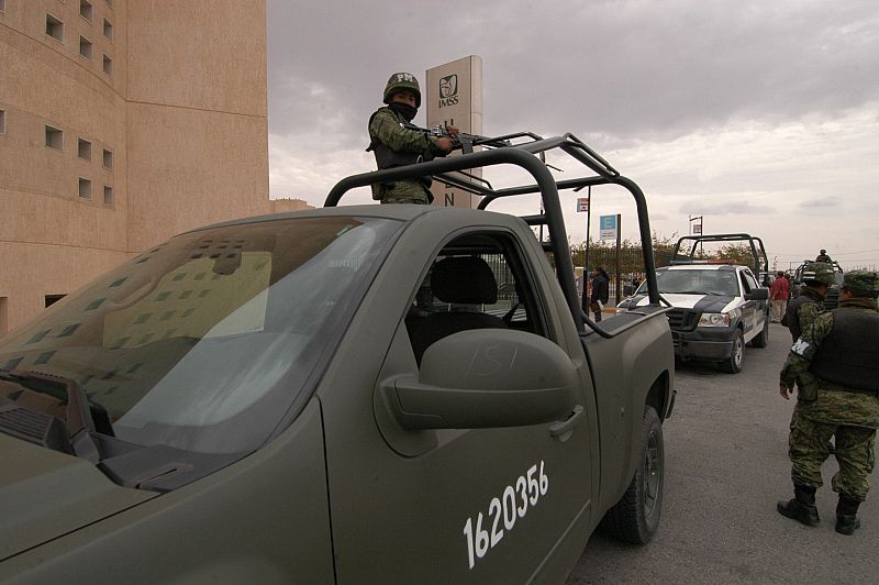 Llega a Ciudad Juárez un nuevo relevo de militares para combatir a los "narcos"