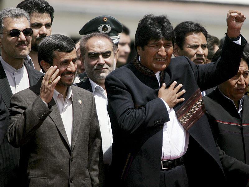 Ahmadineyad llega a Bolivia, la segunda escala de su gira latinoamericana