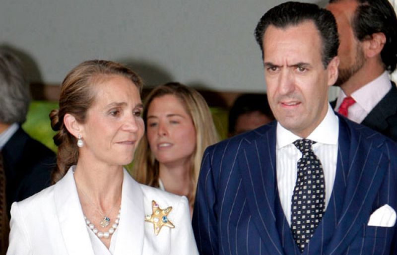 La Infanta Elena y Jaime de Marichalar firman el convenio de su divorcio