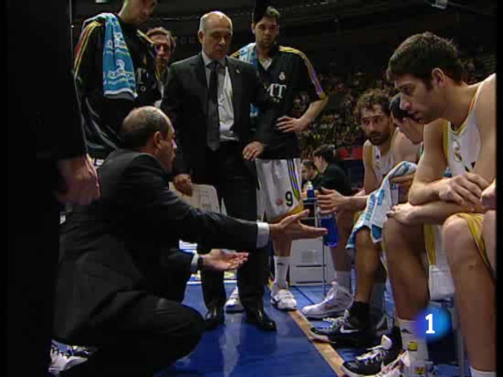 El Madrid se impuso al Armani Jeans a fuerza de orgullo y coraje. El Barça aplastó al Montepschi di Siena en su propia cancha. Unicaja también se apunto el partido y sólo el Caja Laboral no logró la victoria.