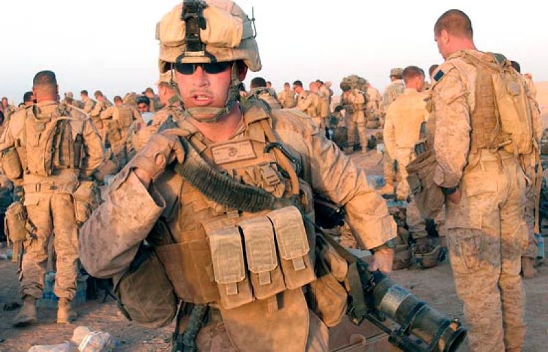 Obama ordena poner en marcha la nueva estrategia para Afganistán