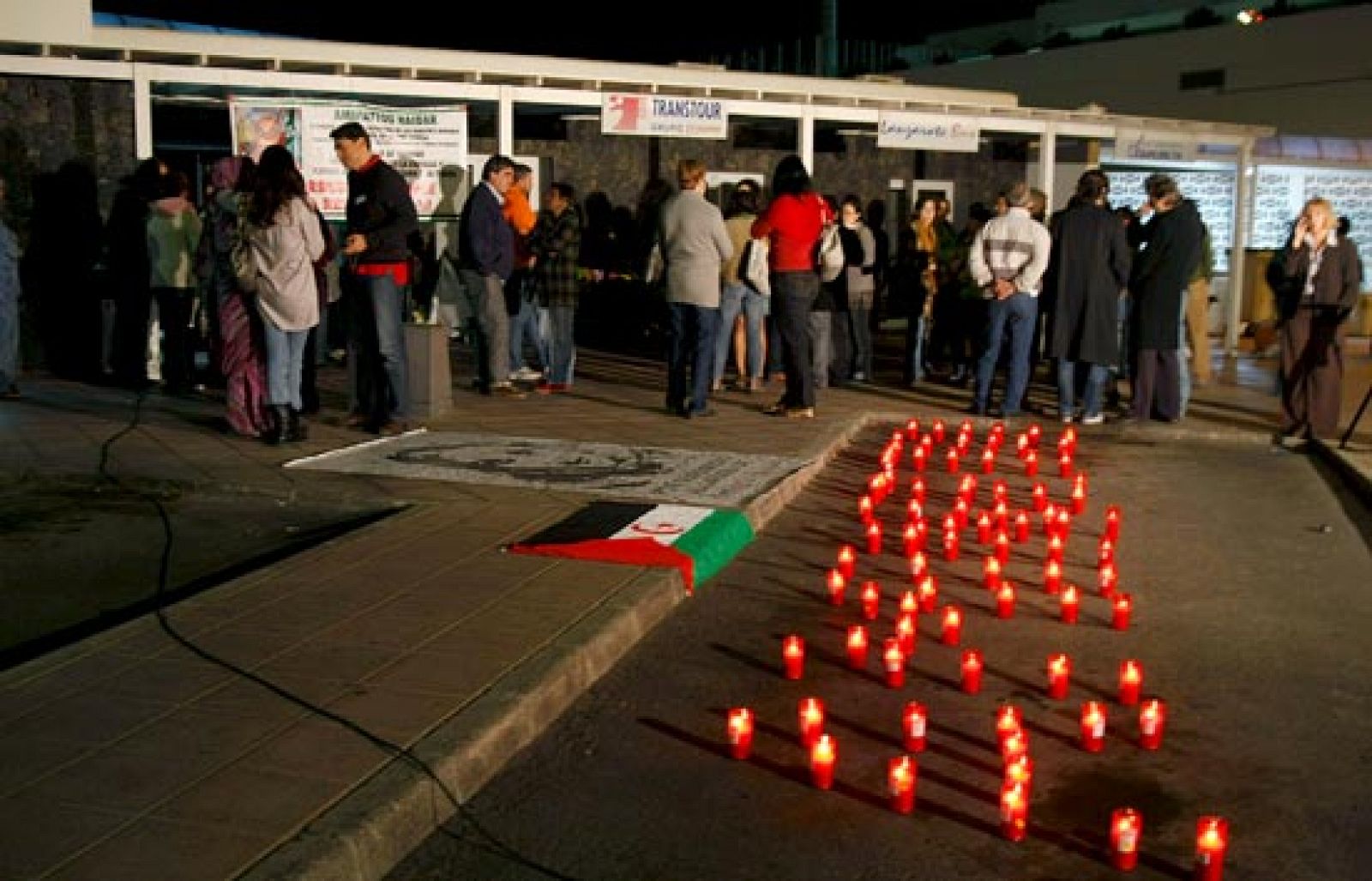 La activista saharaui Aminetu Haidar entra en su cuarta semana de huelga de hambre | Ver