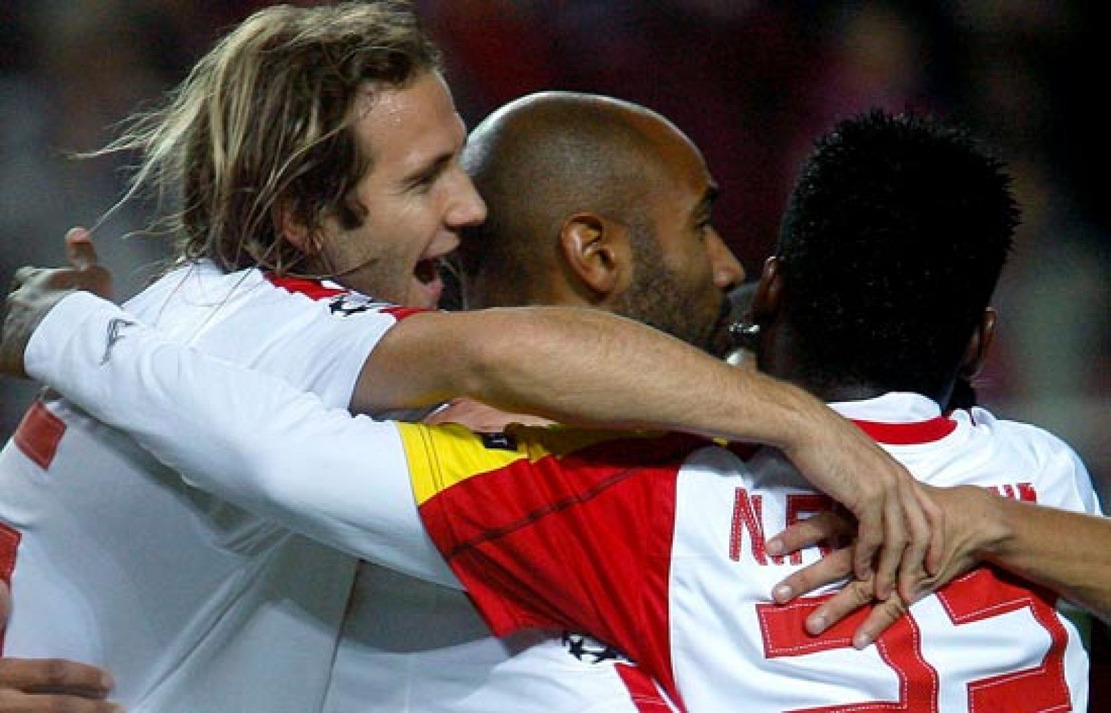 El Sevilla no da opción al Rangers (1-0) - Champions League | Ver