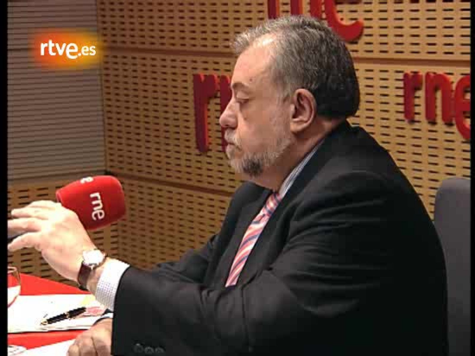 Entrevista íntegra a Octavio Granado en RNE | Ver