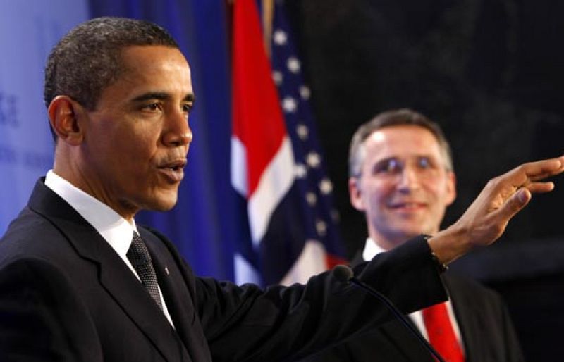 Obama afirma que otros candidatos podrían estar "más cualificados" que él para ganar el Nobel