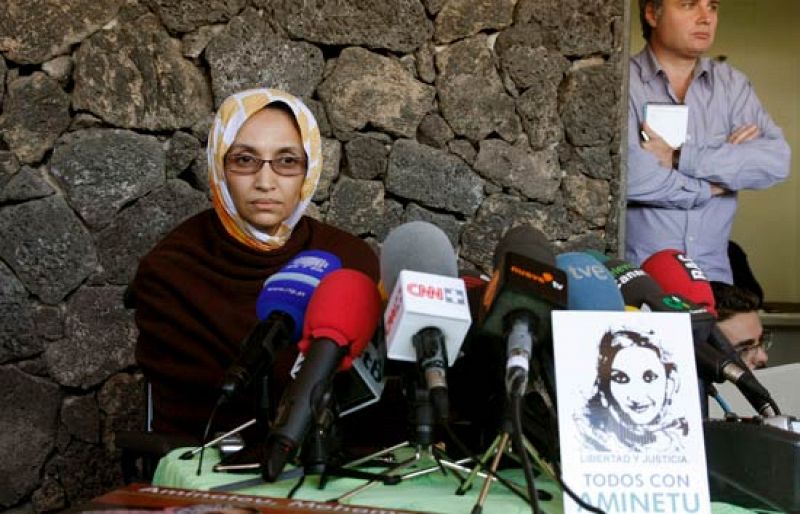 La UE pide a Marruecos que respete los derechos humanos en el 'caso Haidar'