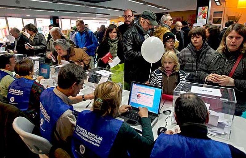 La participación en la consulta catalana alcanza el 22% a las 18.00 horas