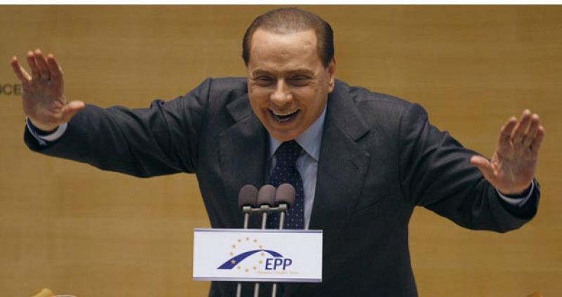 El discurso de Berlusconi ante el PP europeo causa un gran revuelo en Italia
