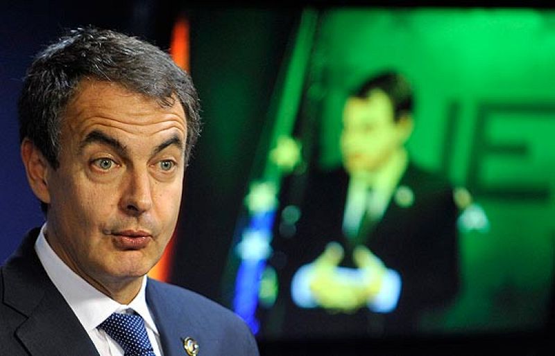 Zapatero defiende que el Rey no interceda por Haidar: "Sabemos cómo y cúando hacer las cosas"