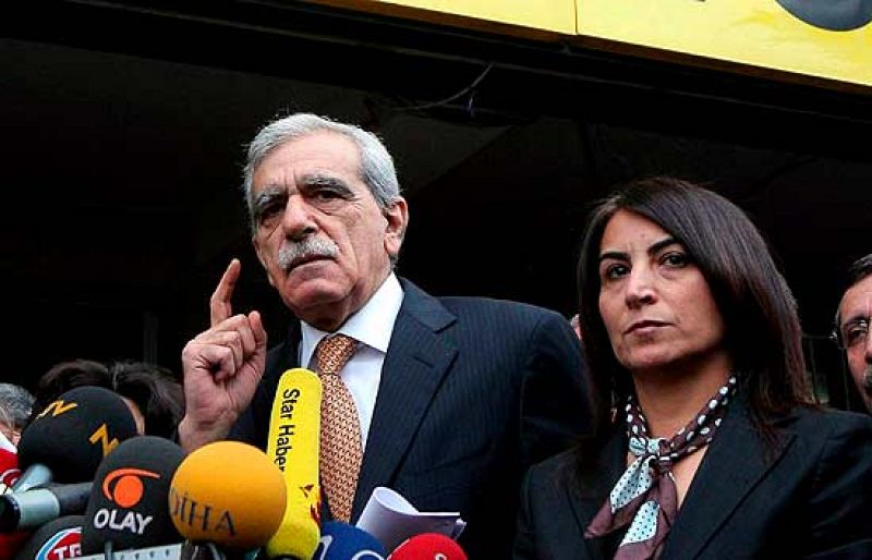 La UE, "preocupada" por la ilegalización del partido pro kurdo en Turquía
