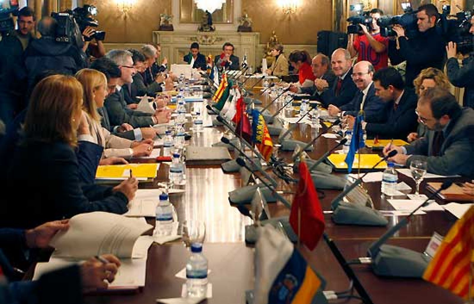 El Senado acoge la IV Conferencia de Presidentes | Ver