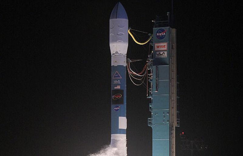 El explorador WISE, rumbo al espacio para detectar asteroides cercanos a la Tierra