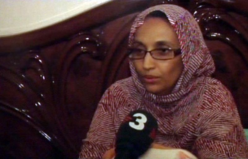 Moratinos y De la Vega niega que se hayan hecho concesiones a Rabat para el regreso de Haidar