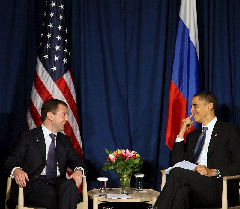 Obama ve "cerca" un nuevo acuerdo de desarme pero Rusia cree que no se firmará hasta enero