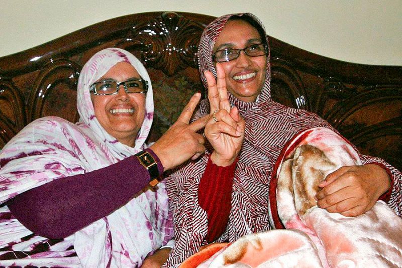 Aminetu Haidar agradece los apoyos recibidos durante la huelga de hambre