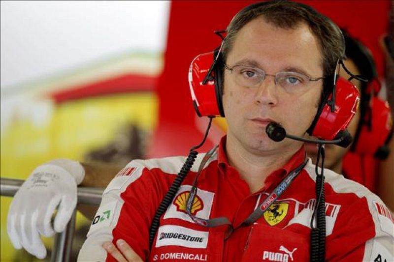 Domenicali: "Alonso llama todos los días para interesarse por el Ferrari"