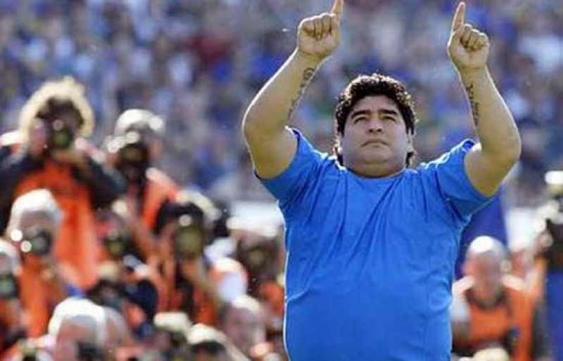Maradona estuvo a punto de morir en el año 2000