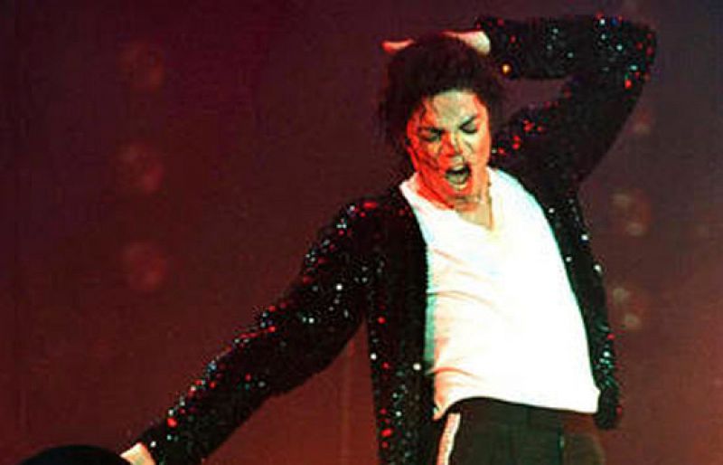 Sale a la luz el certificado de defunción de Michael Jackson que confirma que fue un "homicidio"