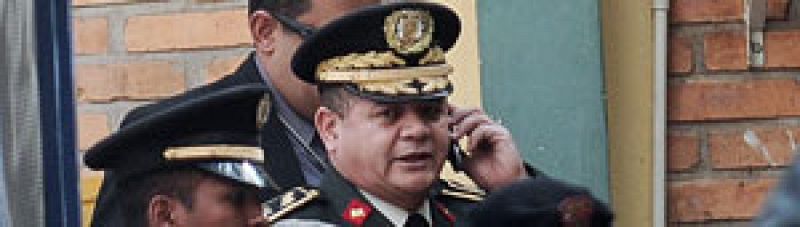 El Supremo de Honduras prohíbe salir del país al mando militar implicado en el golpe de Estado