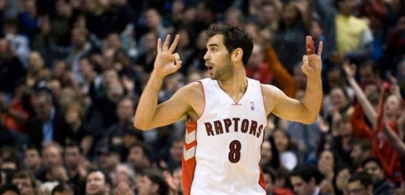 Bosh, Bargnani y Calderón fueron superiores a los Mavericks