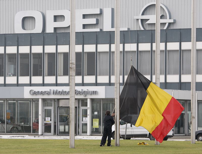 GM cierra la fábrica de Opel en la ciudad belga de Amberes y confirma la continuidad de Figueruelas
