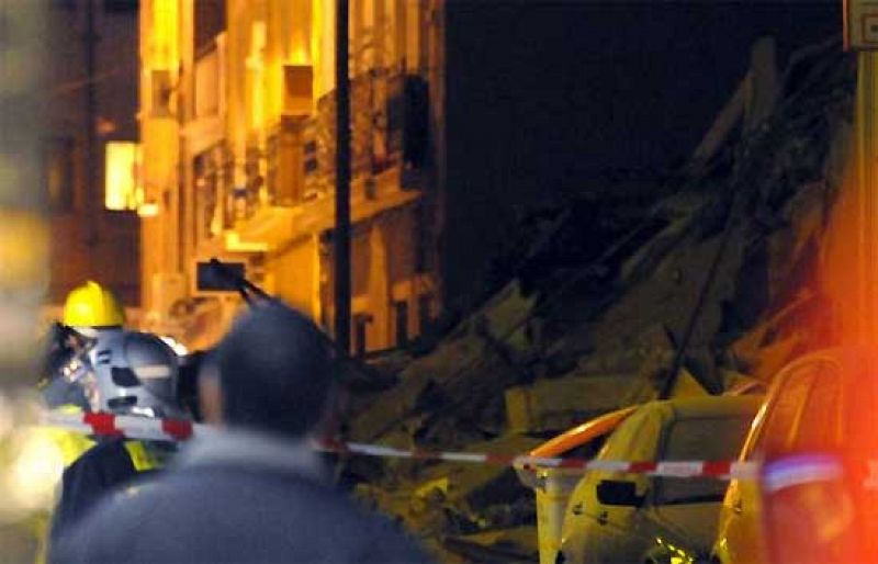 El derrumbe de un edificio de viviendas en Madrid deja sin casa a 28 personas