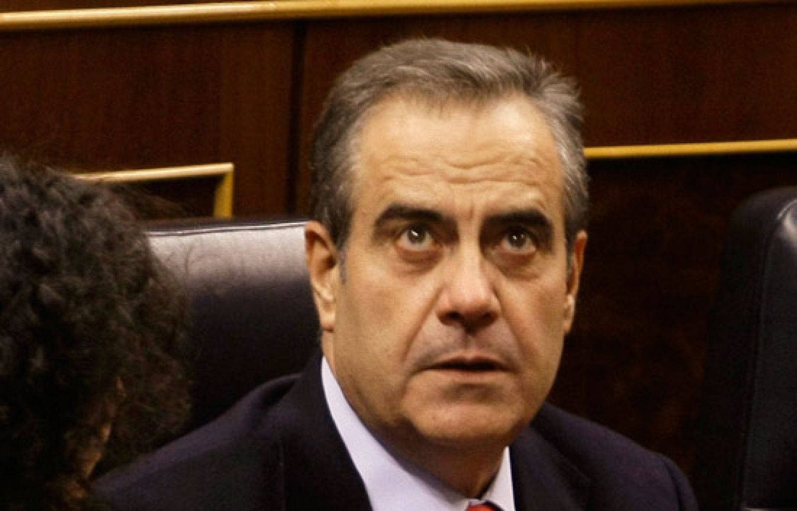 Corbacho cree que el paro mejorará en 2010 | Ver