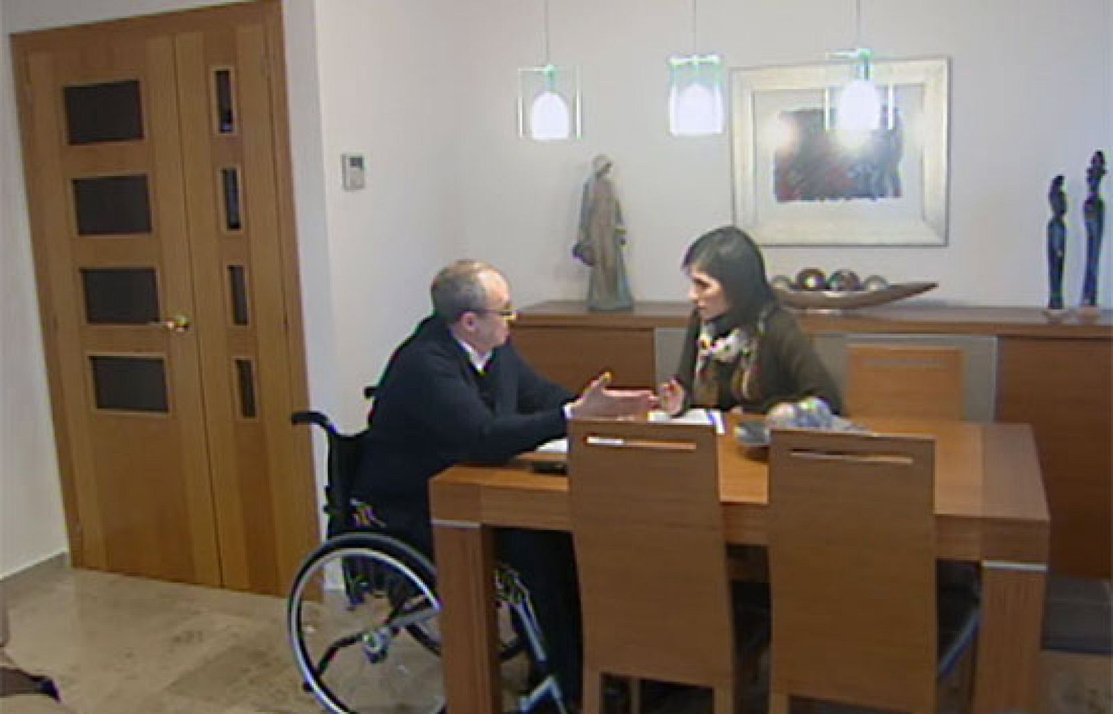 Más de dos años esperando la ayuda de dependencia | Ver