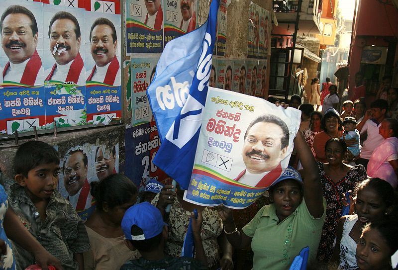 Rajapaksa se acerca a la reelección como presidente de Sri Lanka