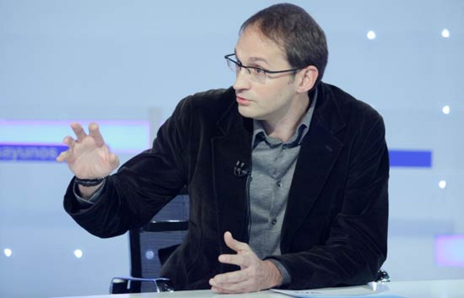 Desayunos - Entrevista íntegra en 'Los Desayunos' al secretario general de ICV, Joan Herrera - Los desayunos | Ver