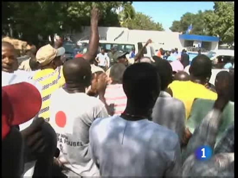 Los haitianos se manifiestan en las calles de Puerto Príncipe para exigir trabajo y comida
