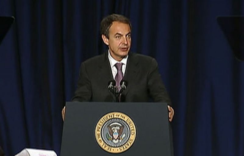 Obama se limita a expresarle a Zapatero su interés por "continuar las buenas relaciones"