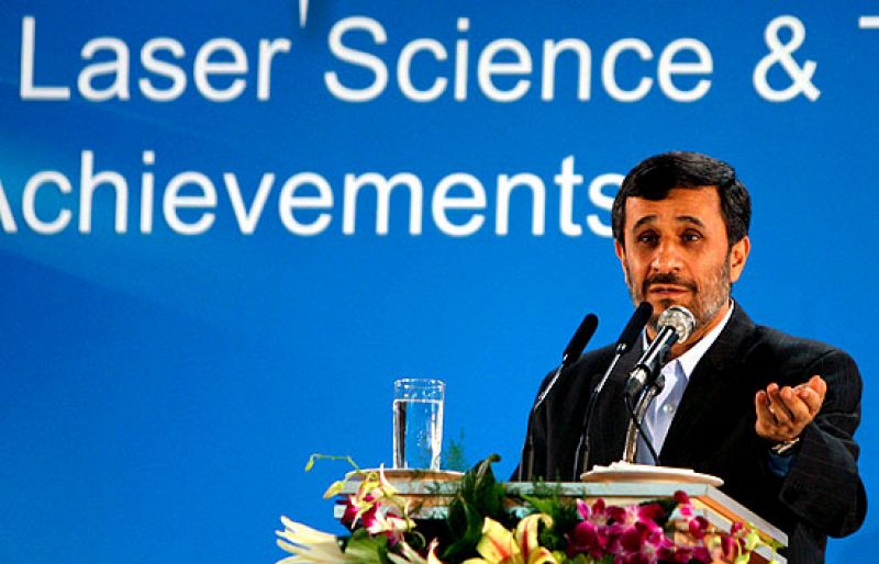 Ahmadineyad ordena el comienzo de enriquecimiento de uranio al 20%