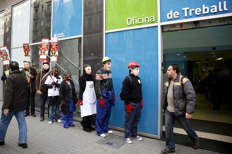 La tasa de paro en 2010 se aproximará al 30% en Andalucía y Canarias, según un estudio