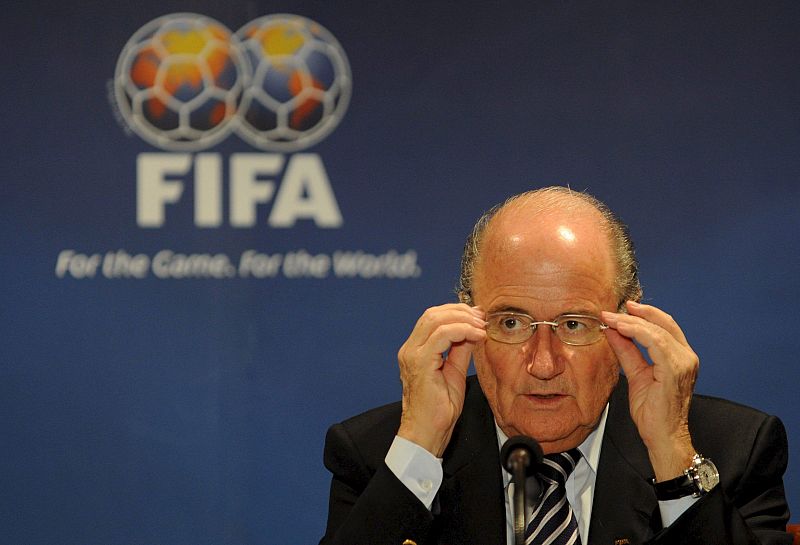 Blatter: "A Terry le habrían aplaudido en los países latinos"