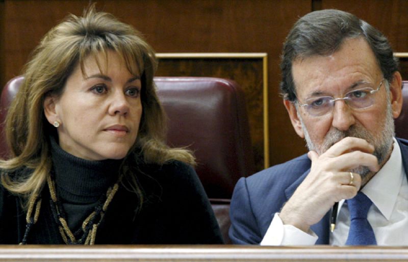 Zapatero ofrece un pacto económico y da un plazo de dos meses para cerrarlo